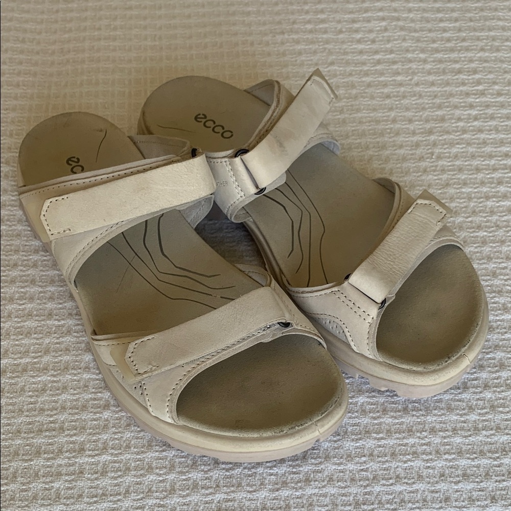 Ecco sandals off white size EU 38 US 7-7.5